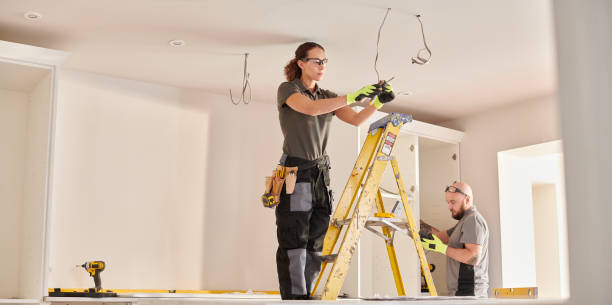 Best Residential Electrician Services  in Yreka, CA