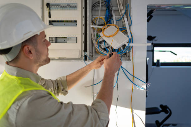 Best Emergency Electrical Repair  in Yreka, CA